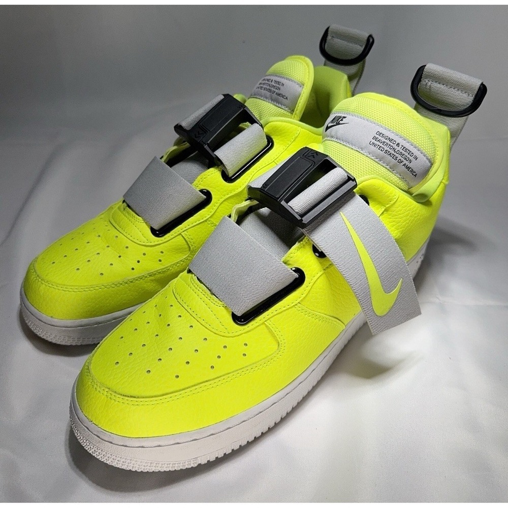 Nike Air Force 1 Utility Low Volt Size 11.5 Reflective Strap Neon Green & White